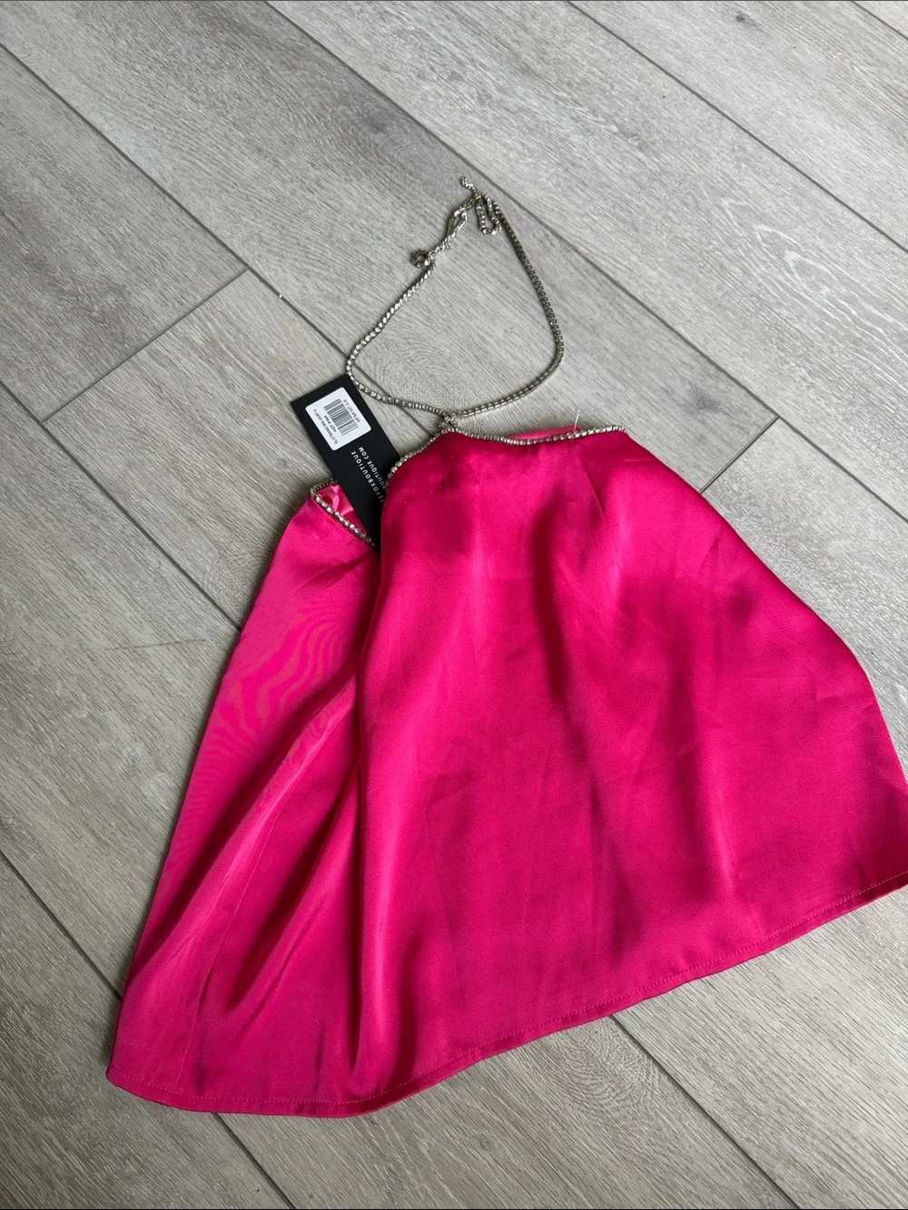 White Fox nwt Hot Pink Satin Mini Skirt with Rhinestone Waist chain belt small